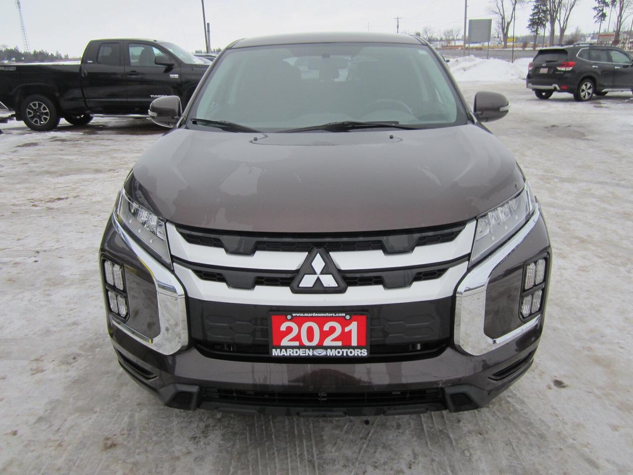 2021 Mitsubishi RVR SE AWC NO ACCIDENTS Photo3