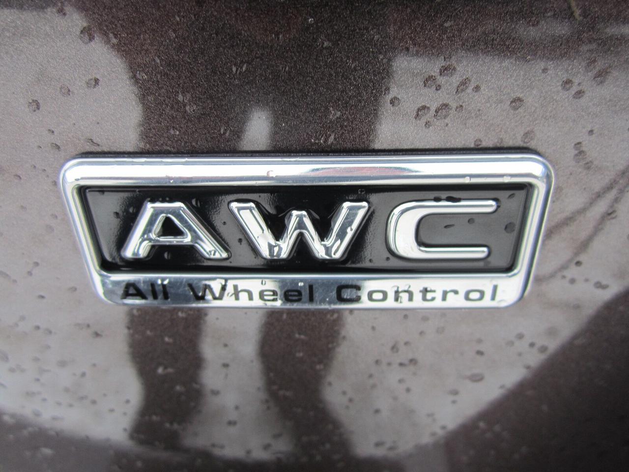 2021 Mitsubishi RVR SE AWC NO ACCIDENTS Photo