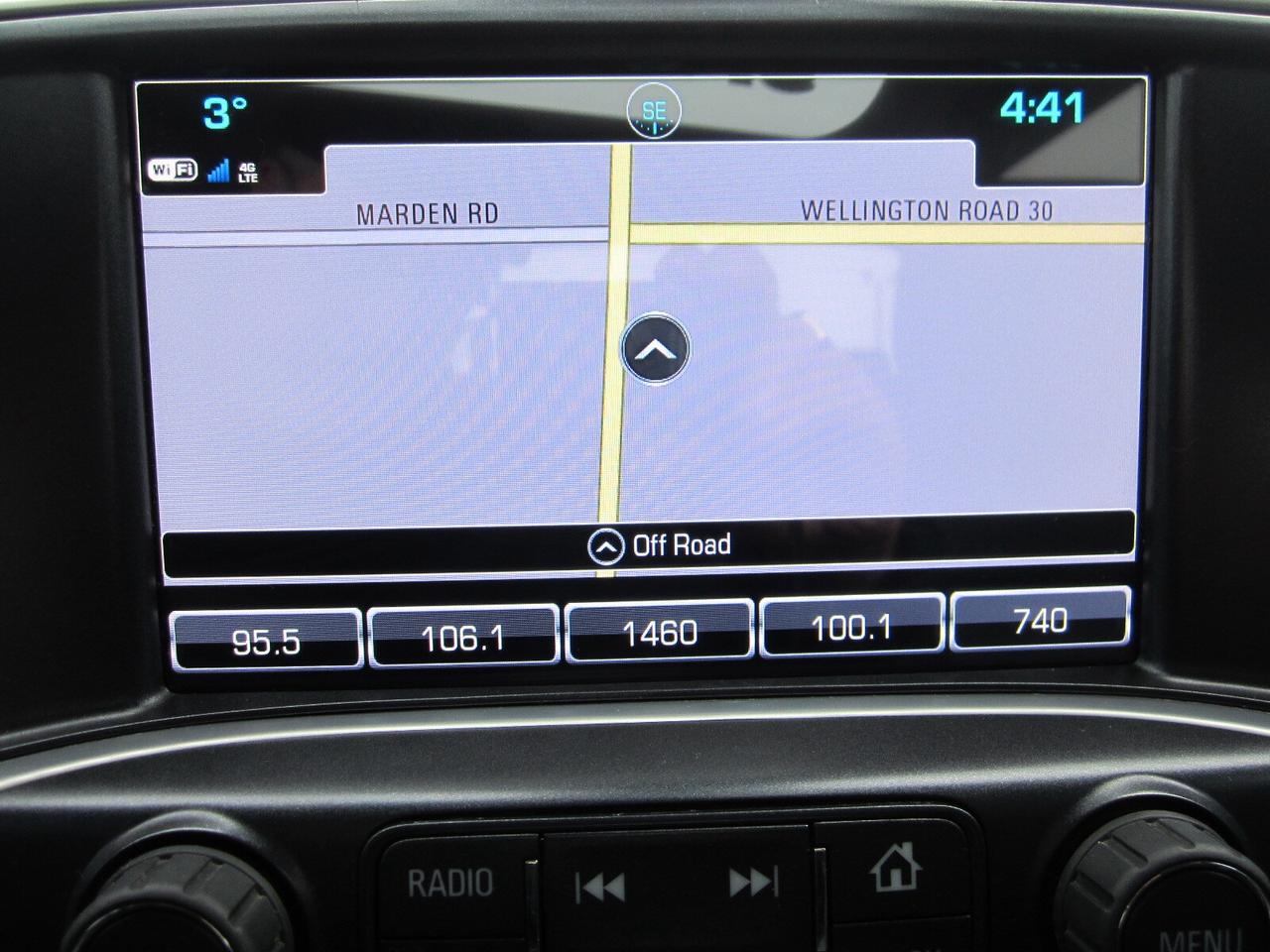 2018 GMC Sierra 1500 4WD Crew Cab 143.5  SLT 5.3L NO ACCIDENTS Photo