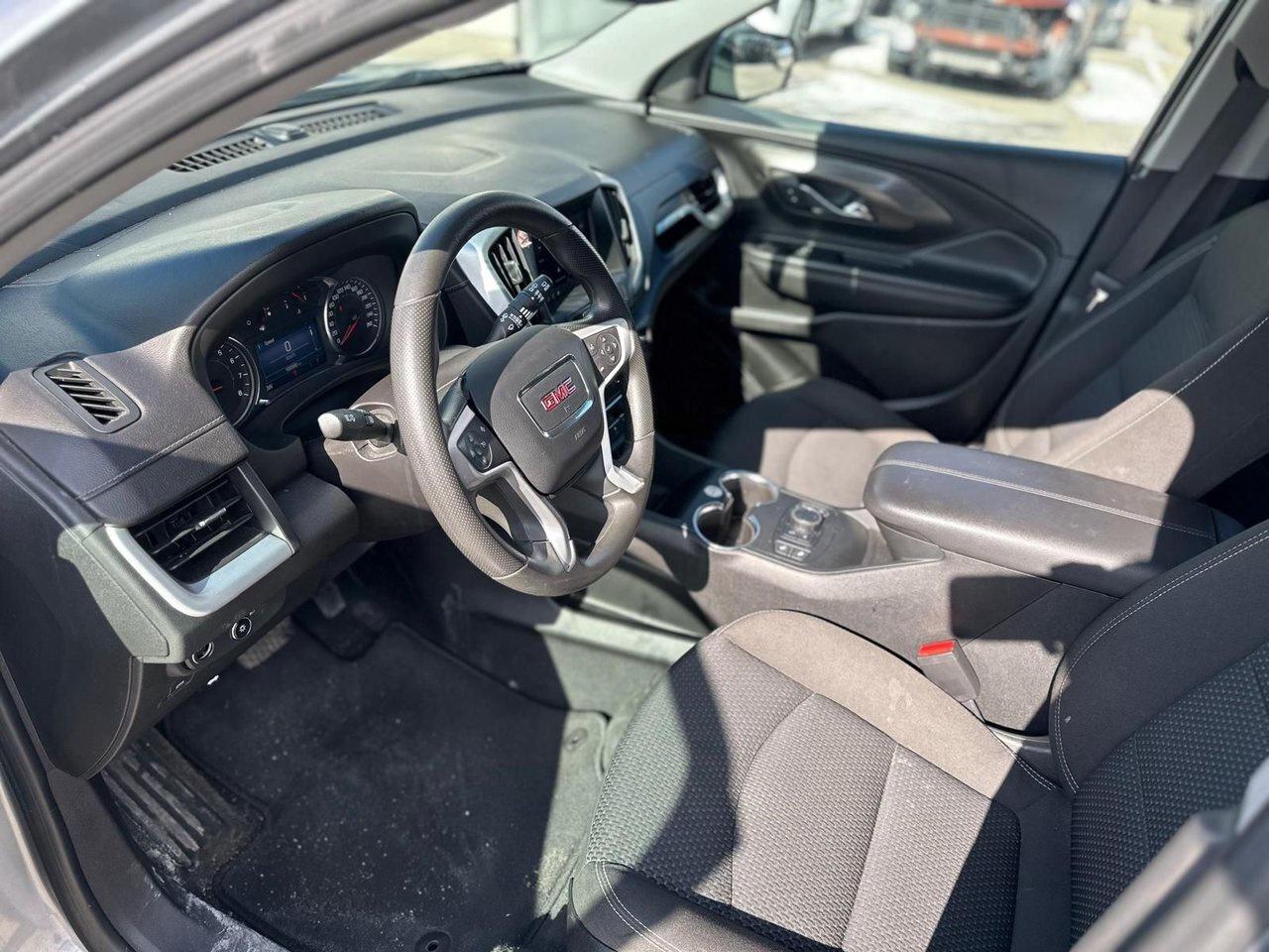 2023 GMC Terrain SLE Clean CarFax Heated Seats Dual-Zone Climate La Photo