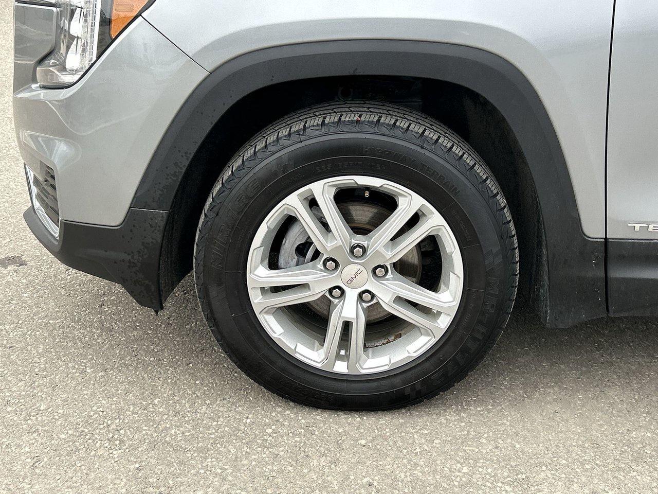 2023 GMC Terrain SLE Clean CarFax Heated Seats Dual-Zone Climate La Photo