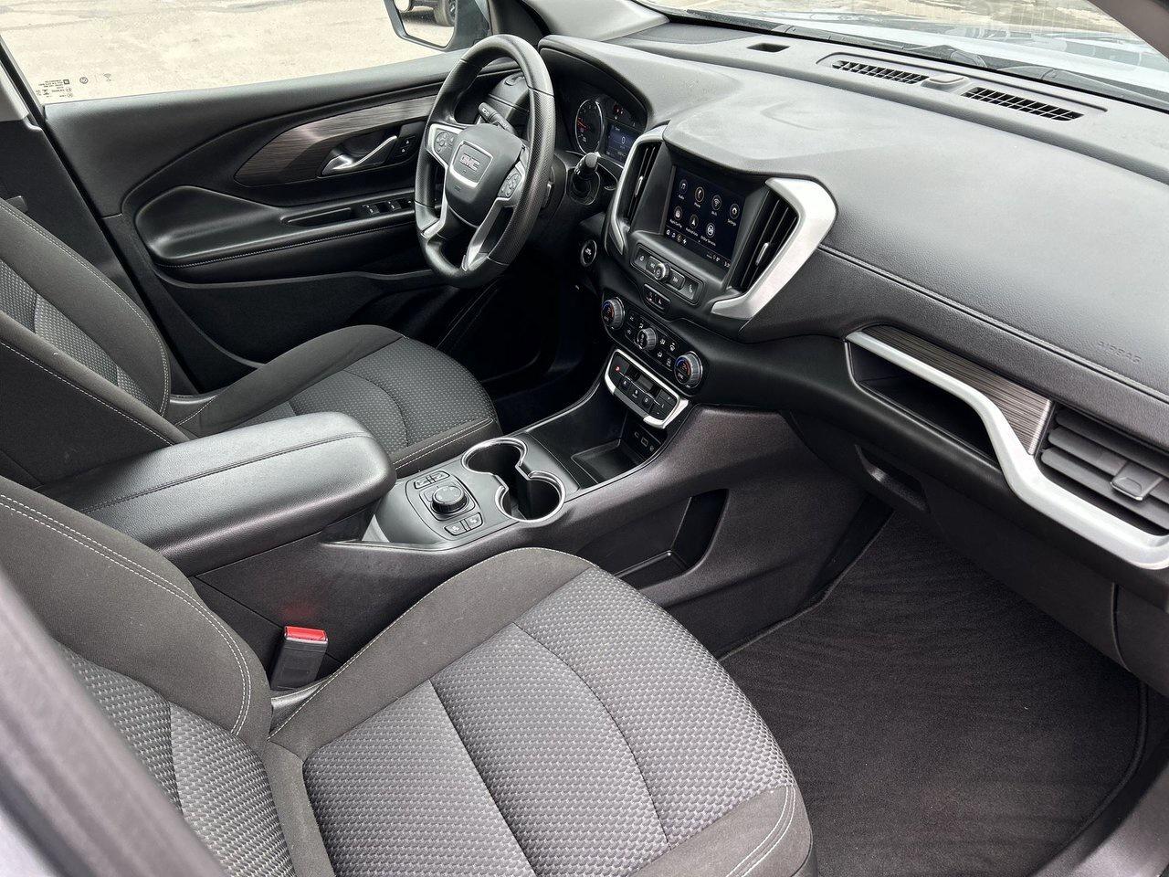 2023 GMC Terrain SLE Clean CarFax Heated Seats Dual-Zone Climate La Photo