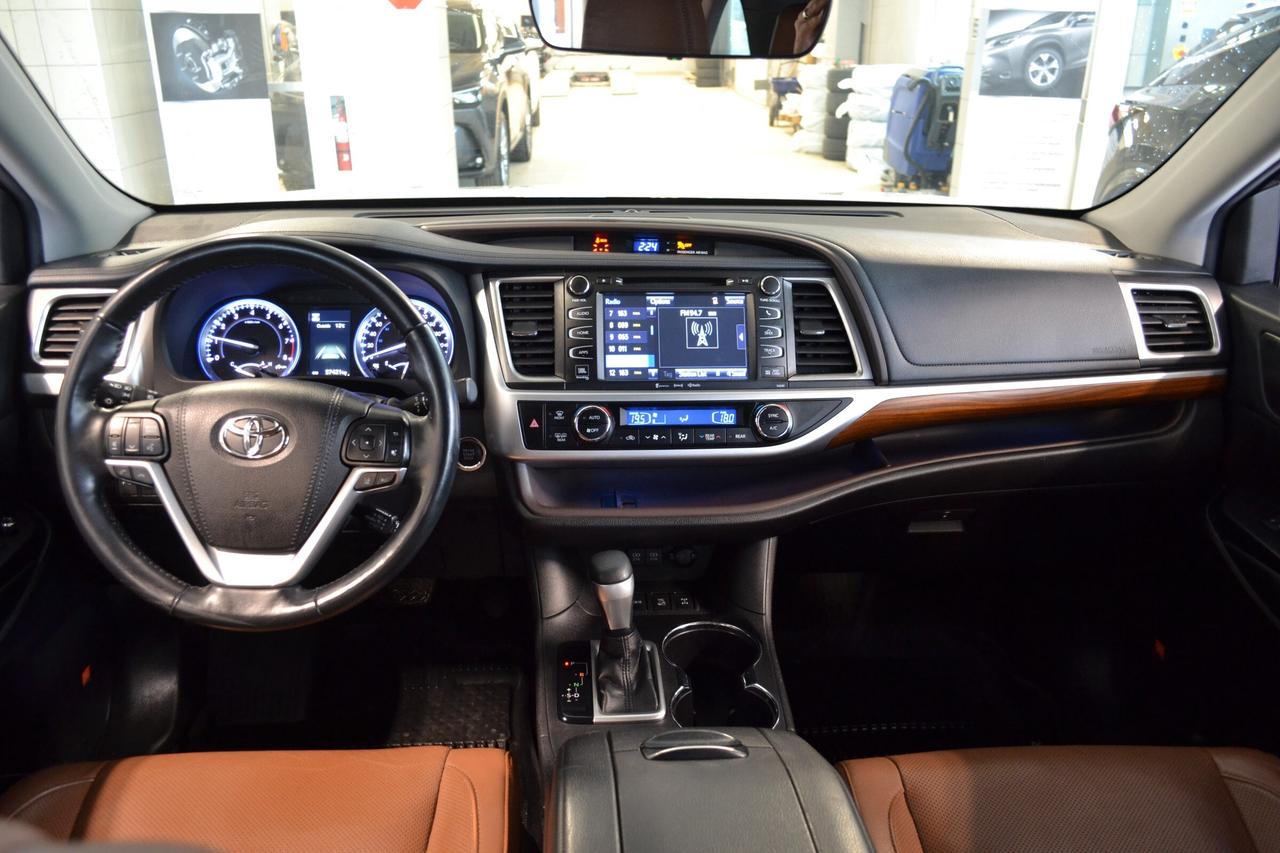 2019 Toyota Highlander AWD limited Photo