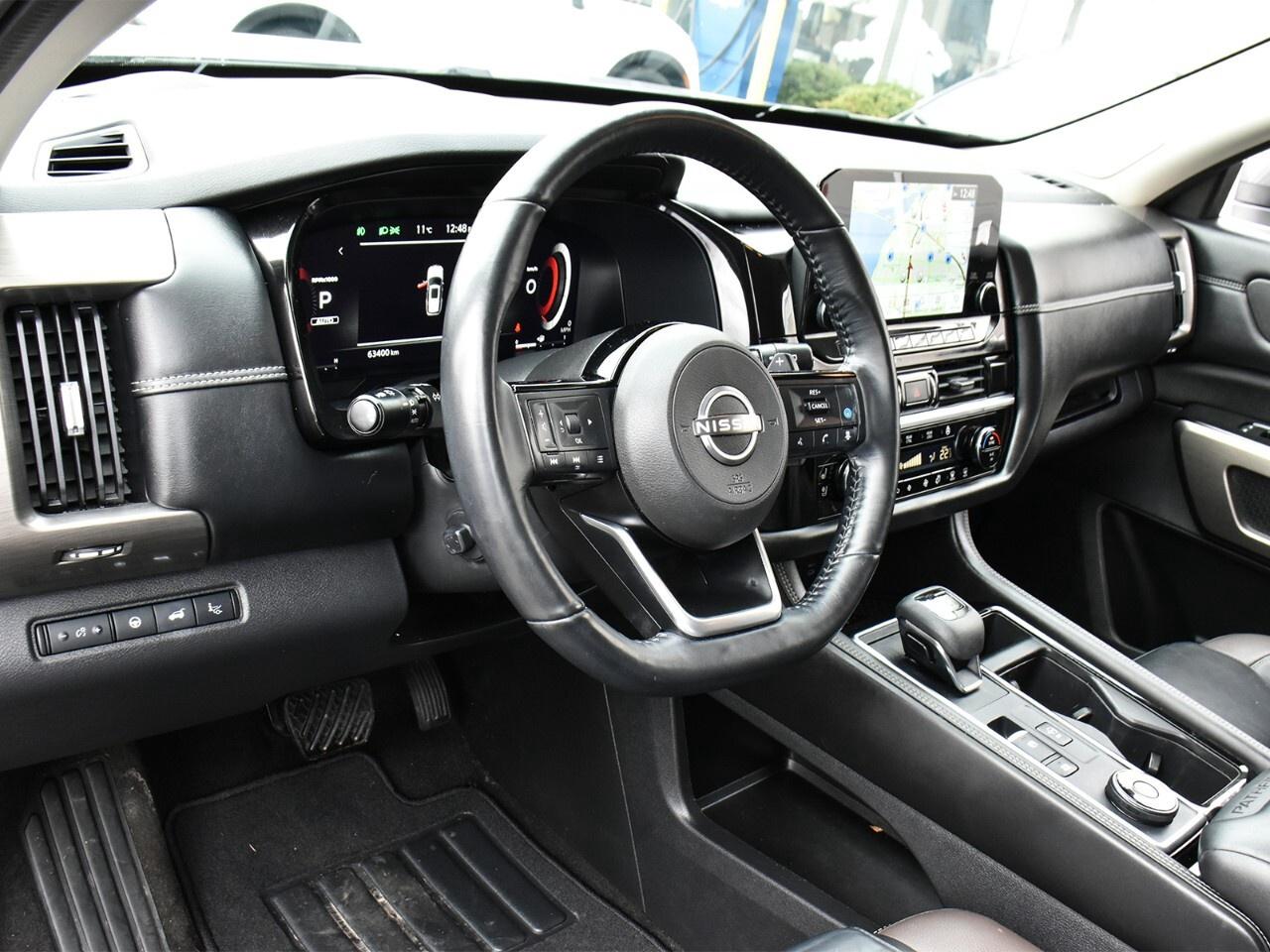 2022 Nissan Pathfinder PLATINUM, FULLY LOADED, BOSE AUDIO, APPLE CARPLAY Photo