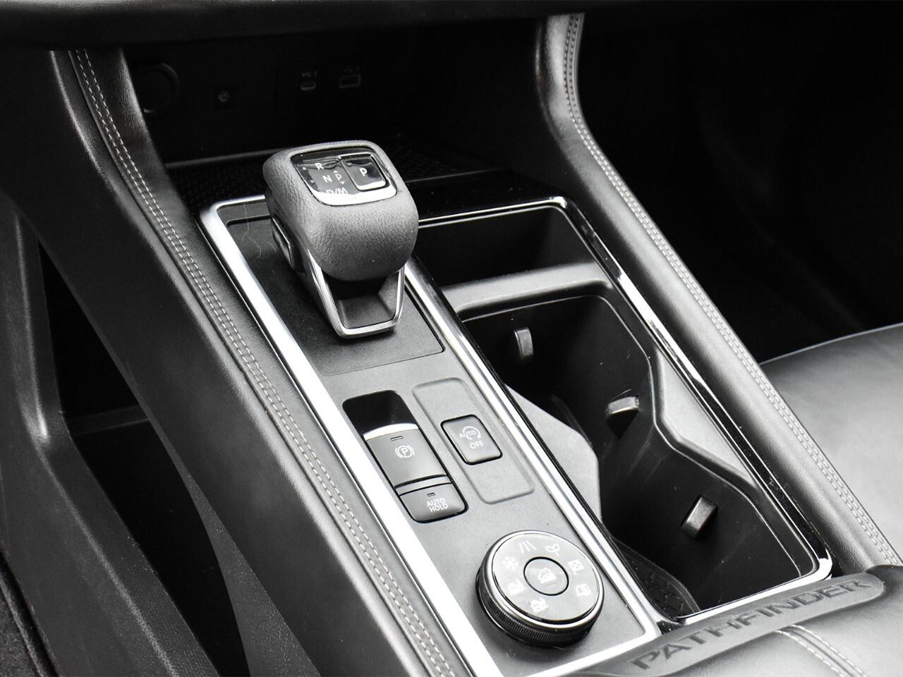2022 Nissan Pathfinder PLATINUM, FULLY LOADED, BOSE AUDIO, APPLE CARPLAY Photo