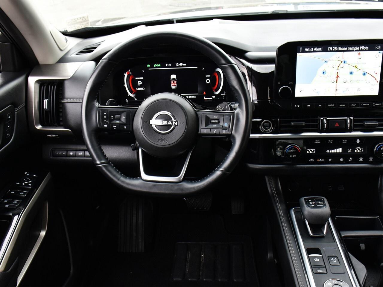 2022 Nissan Pathfinder PLATINUM, FULLY LOADED, BOSE AUDIO, APPLE CARPLAY Photo