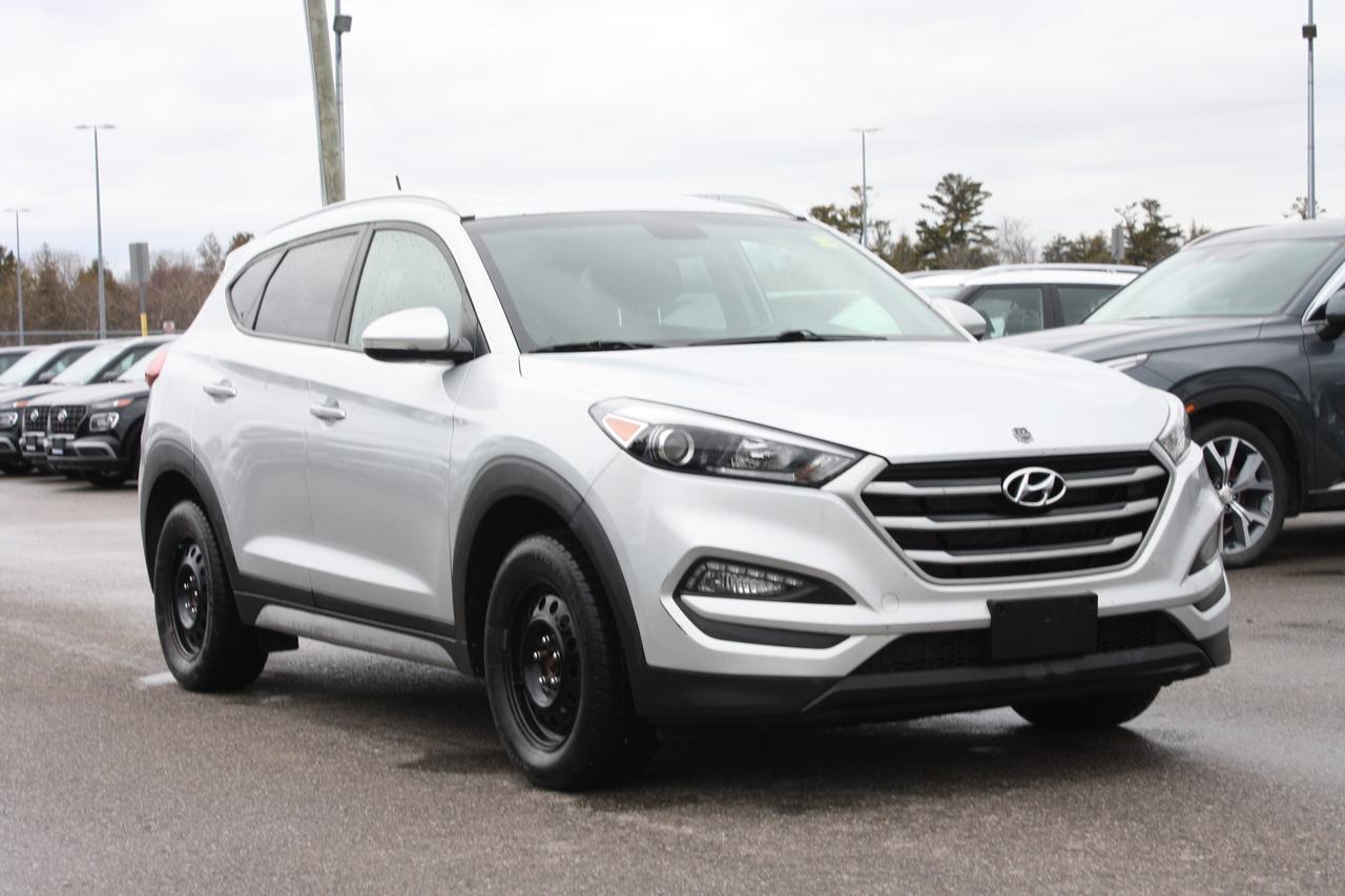 2017 Hyundai Tucson FWD 4dr 2.0L Premium Photo