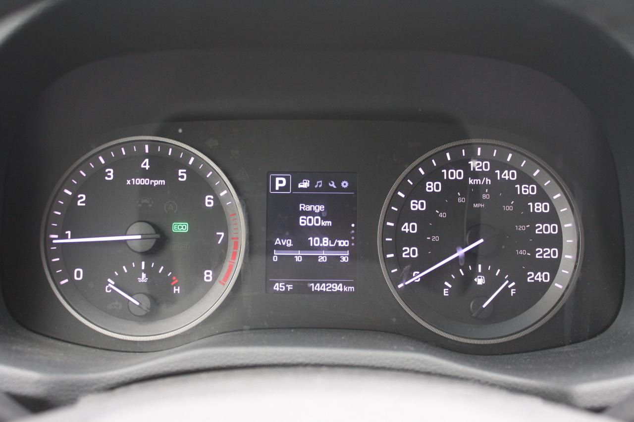 2017 Hyundai Tucson FWD 4dr 2.0L Premium Photo