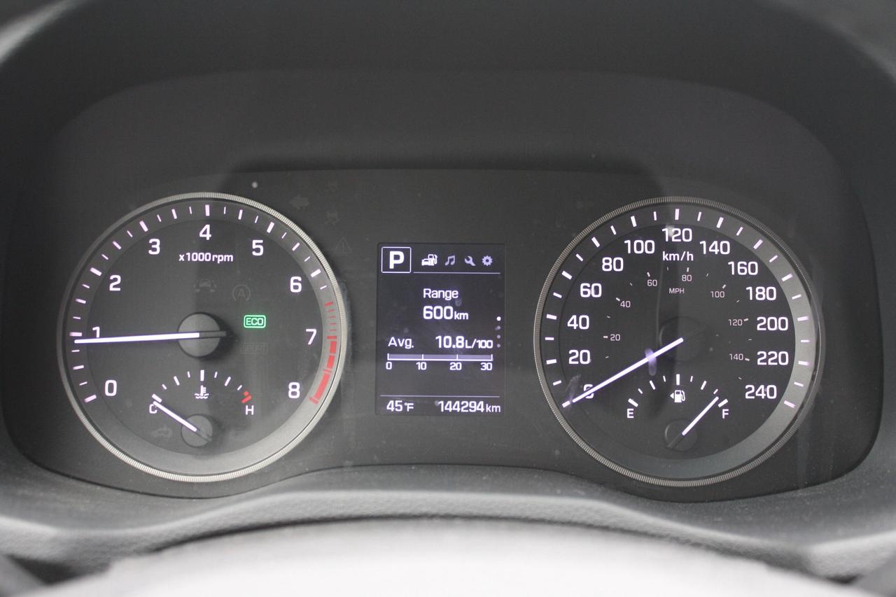 2017 Hyundai Tucson FWD 4dr 2.0L Premium Photo