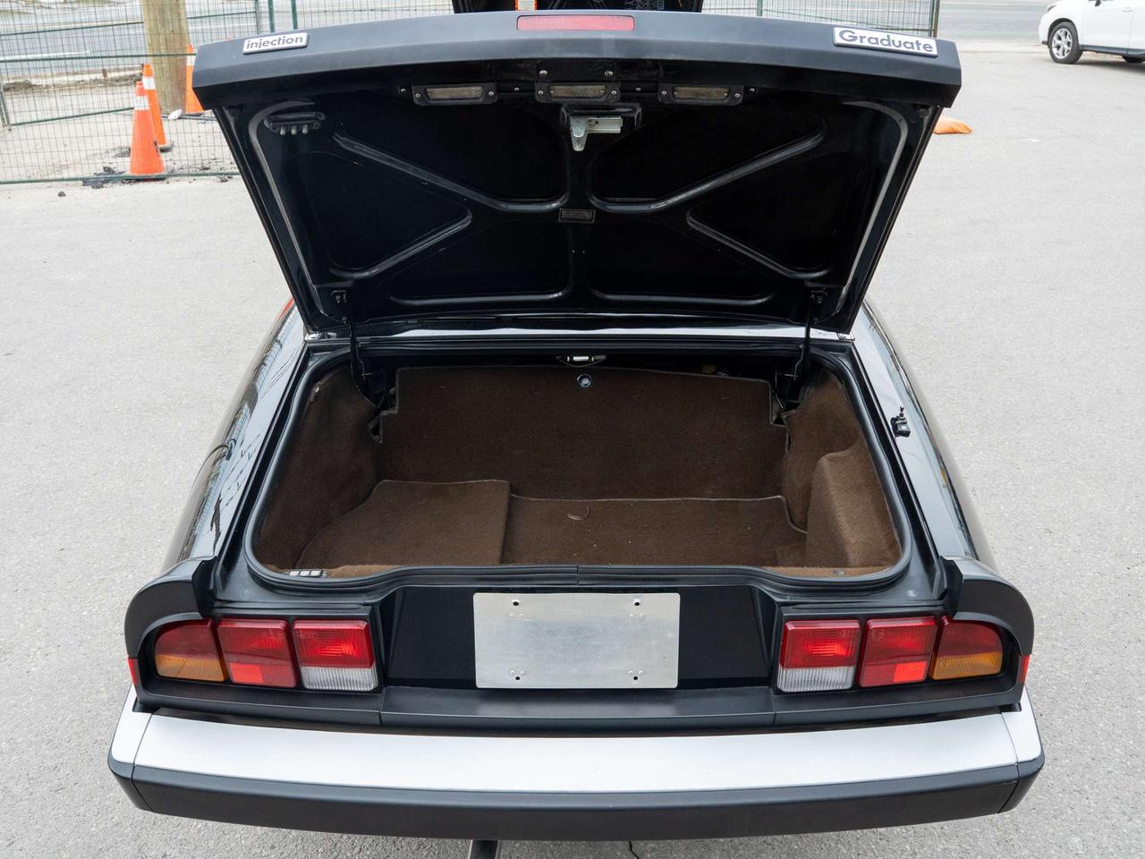 1987 Alfa Romeo Spider 2dr Coupe Graduate Photo