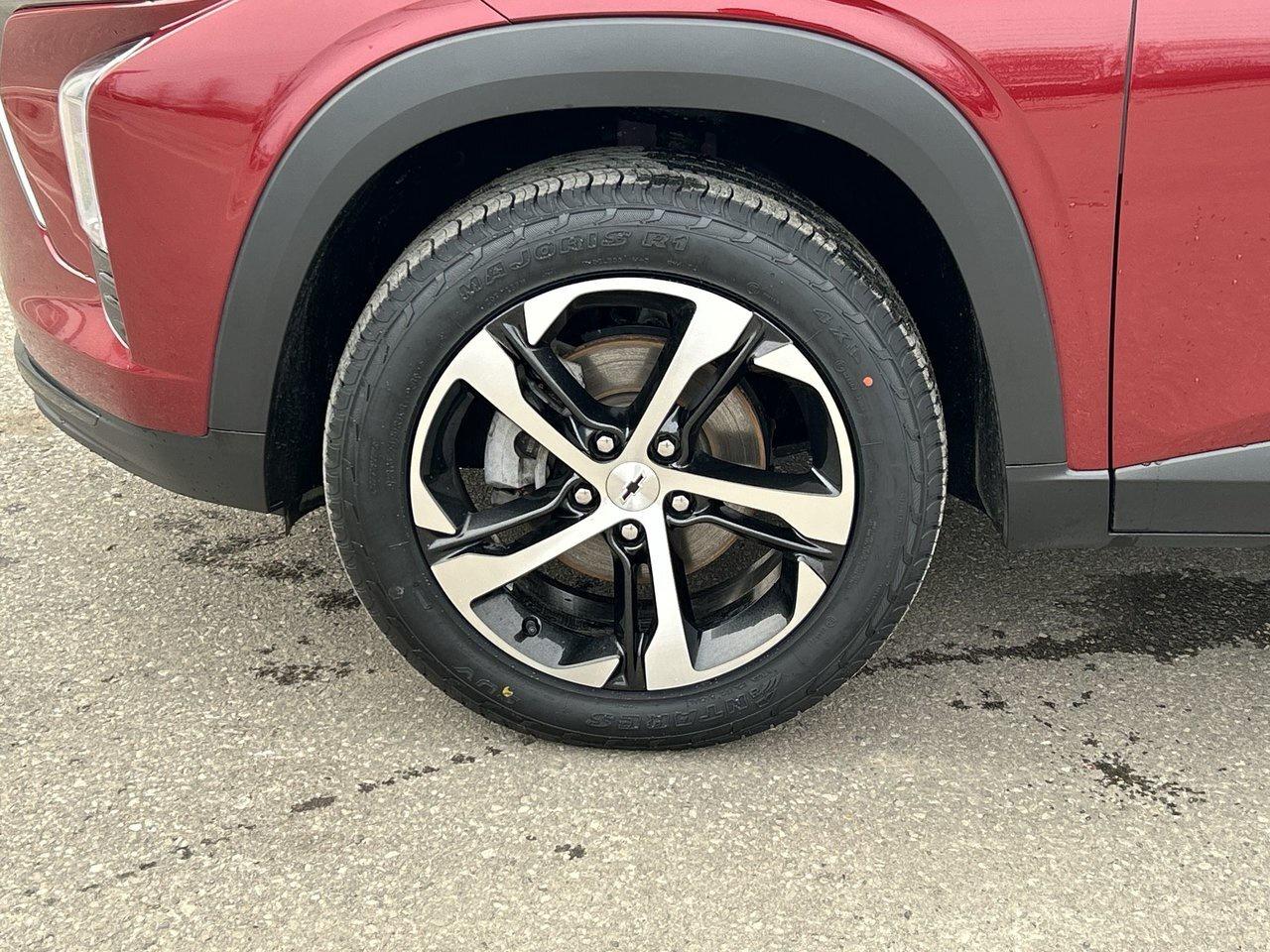 2024 Chevrolet Trax 1RS New Tires Sunroof Blind-Spot Remote Start Photo