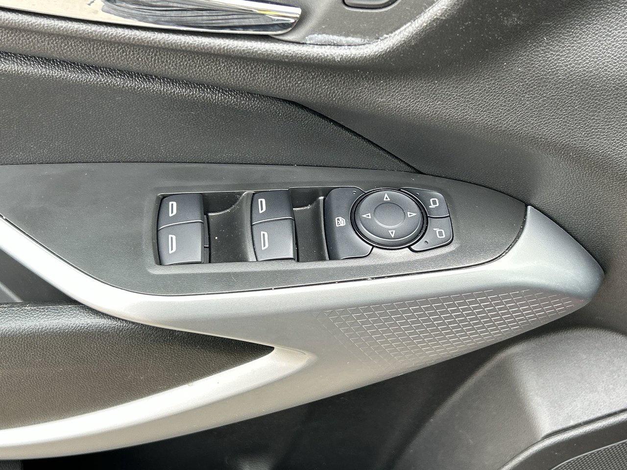 2024 Chevrolet Trax 1RS New Tires Sunroof Blind-Spot Remote Start Photo