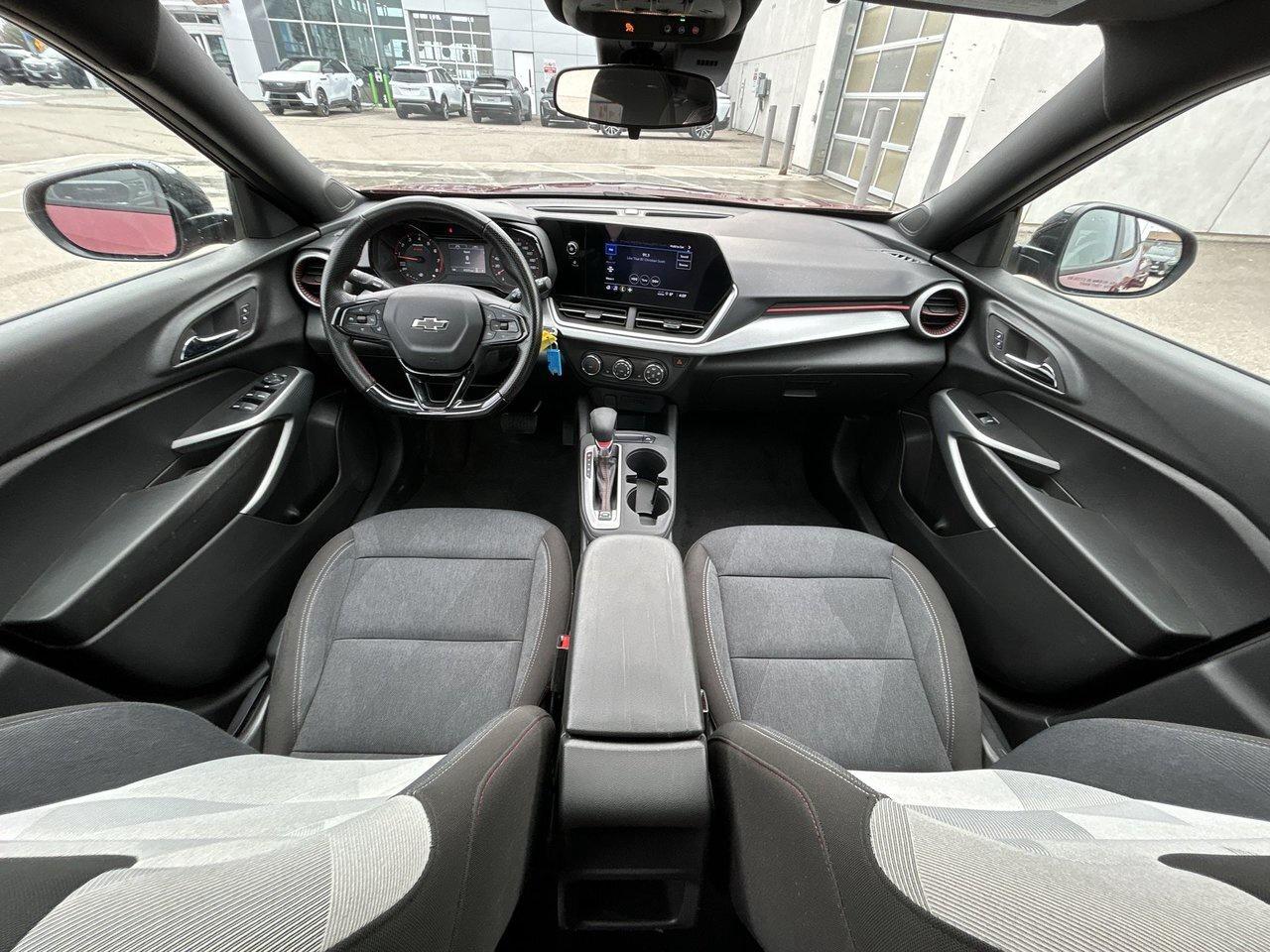 2024 Chevrolet Trax 1RS New Tires Sunroof Blind-Spot Remote Start Photo