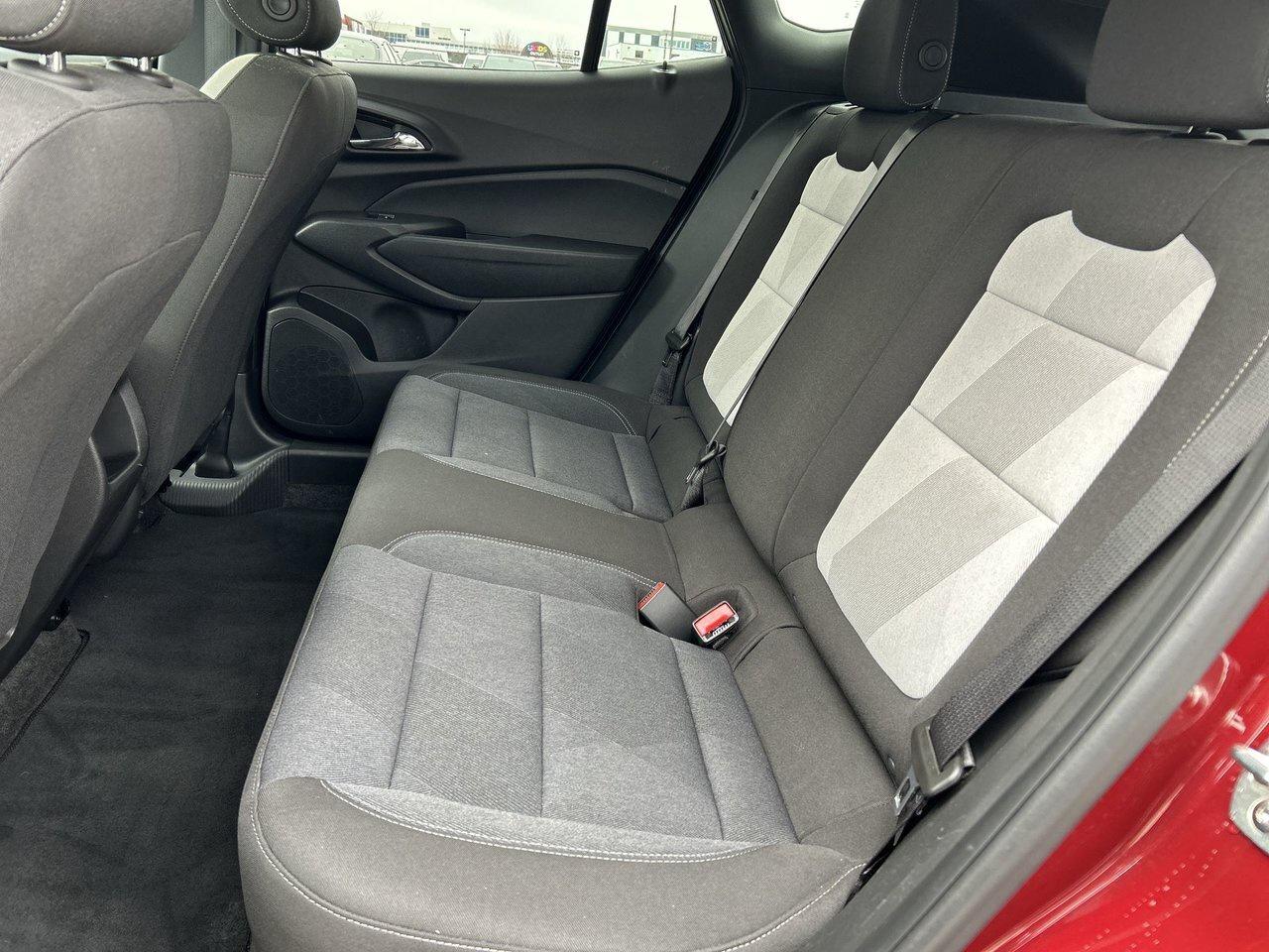 2024 Chevrolet Trax 1RS New Tires Sunroof Blind-Spot Remote Start Photo