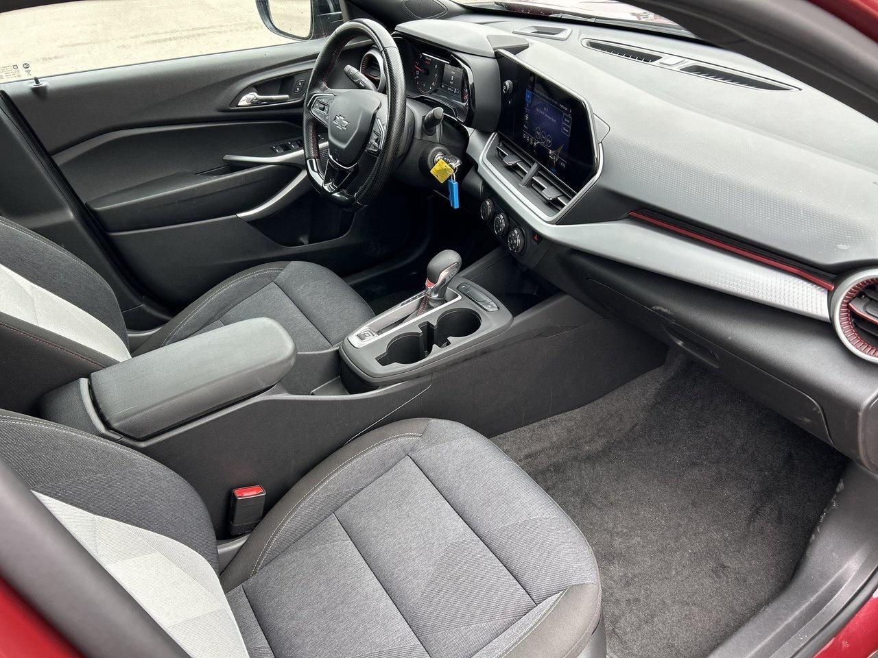 2024 Chevrolet Trax 1RS New Tires Sunroof Blind-Spot Remote Start Photo