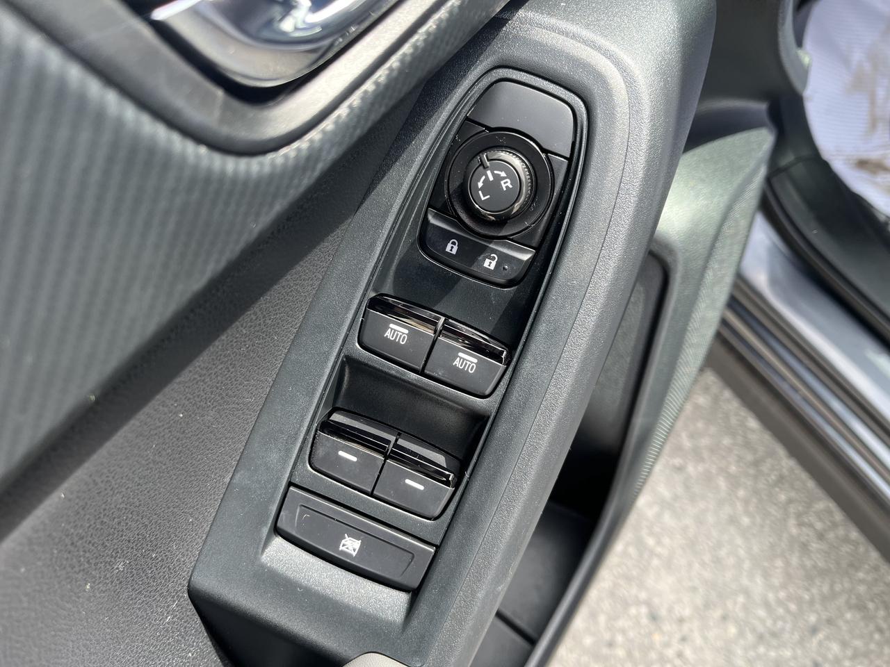 2024 Subaru Crosstrek Touring AWD, FROM 3.99% FINANCING AVAILABLE Photo