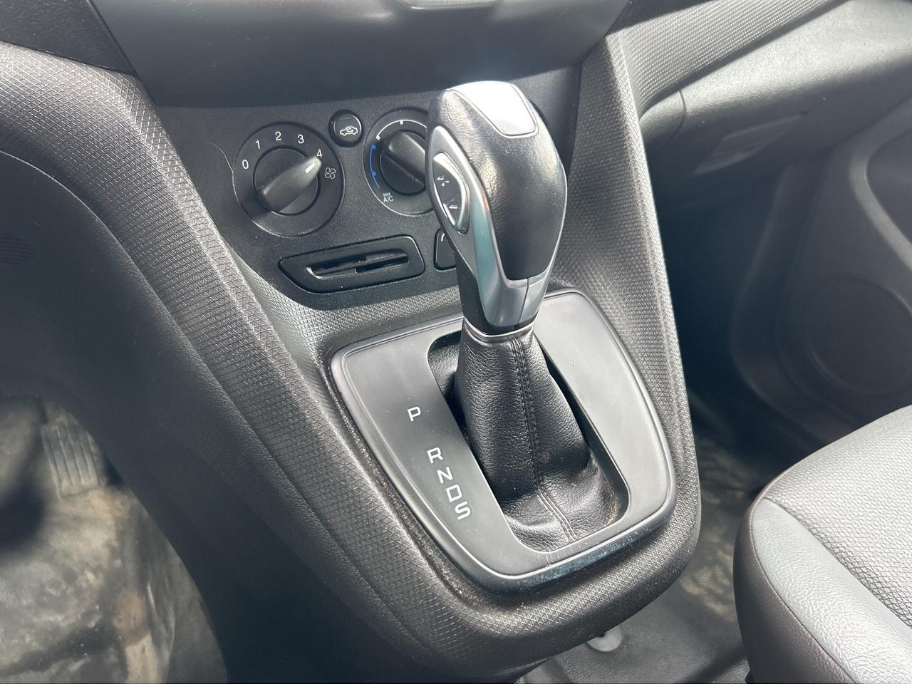 2018 Ford Transit Cargo Van  Photo