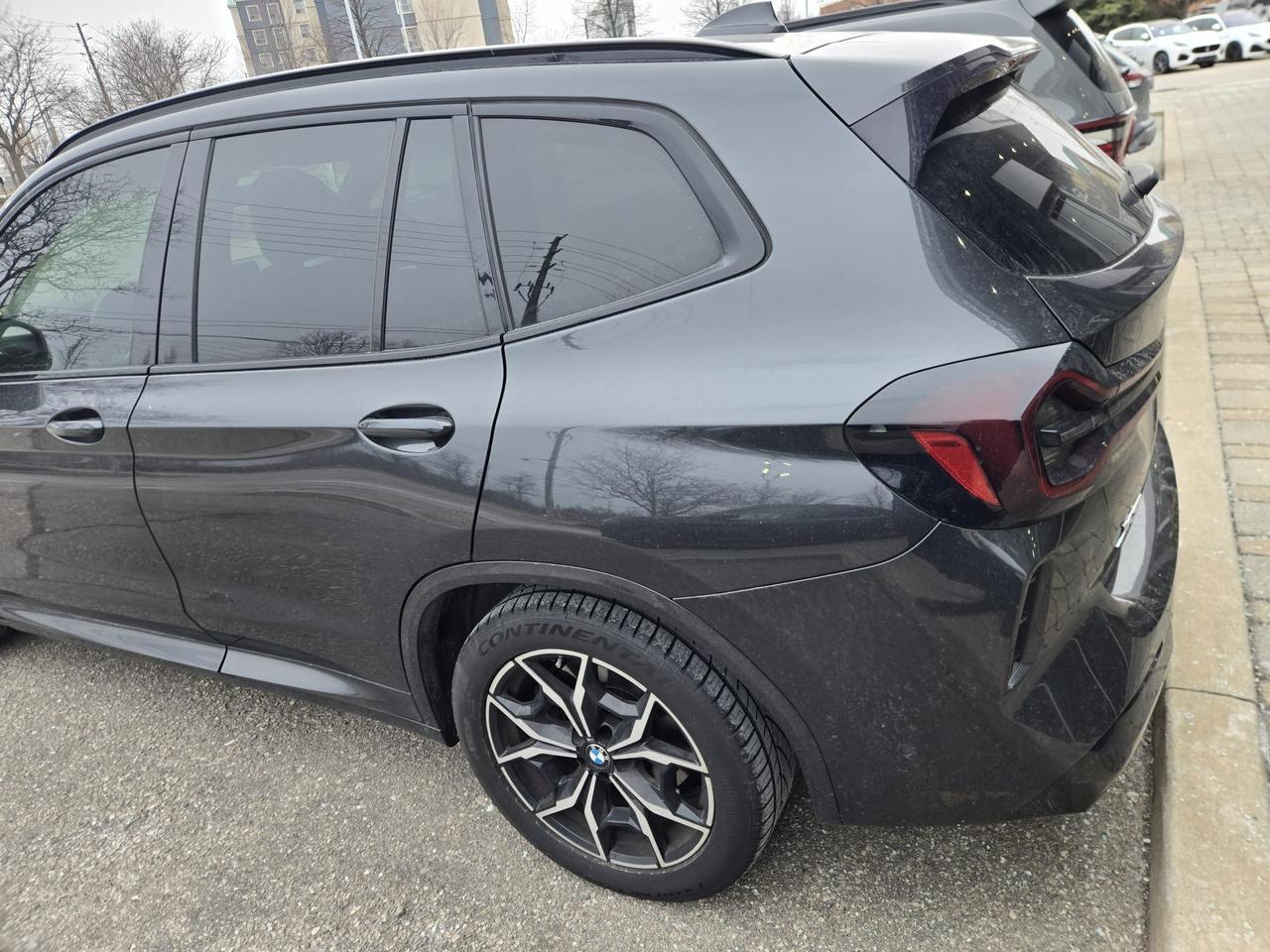 2022 BMW X3 xDrive30i M Sport Red Leather Panoramic Roof AWD Photo