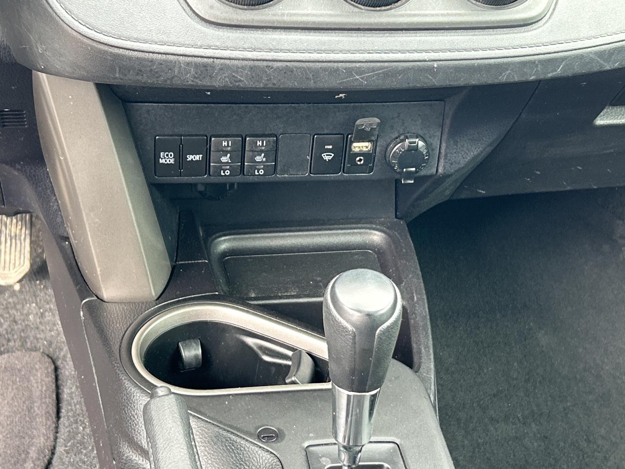 2017 Toyota RAV4 LE, Lane Departure, Bluetooth Photo