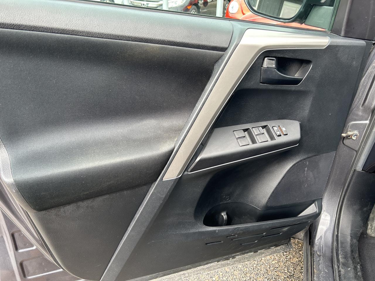 2017 Toyota RAV4 LE, Lane Departure, Bluetooth Photo