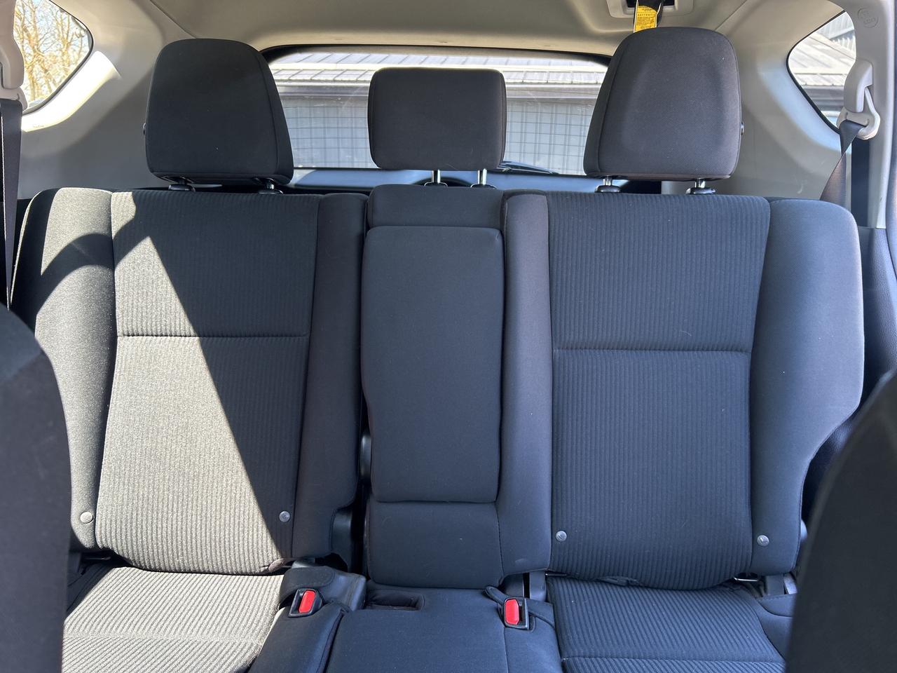 2017 Toyota RAV4 LE, Lane Departure, Bluetooth Photo