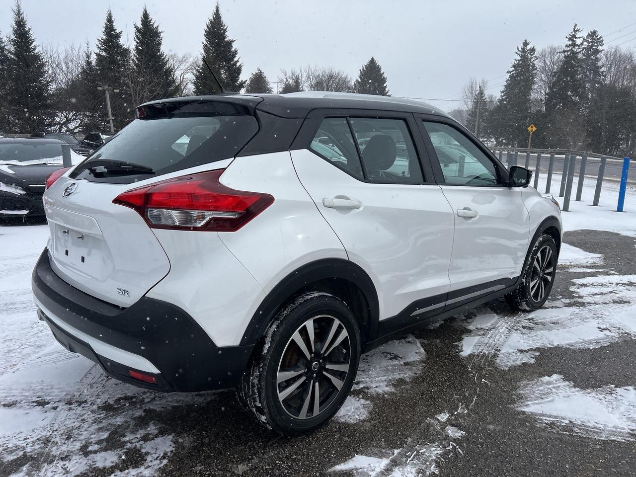 2019 Nissan Kicks SR, Bluetooth, Back Up Cam, Newly Reman CVT Photo