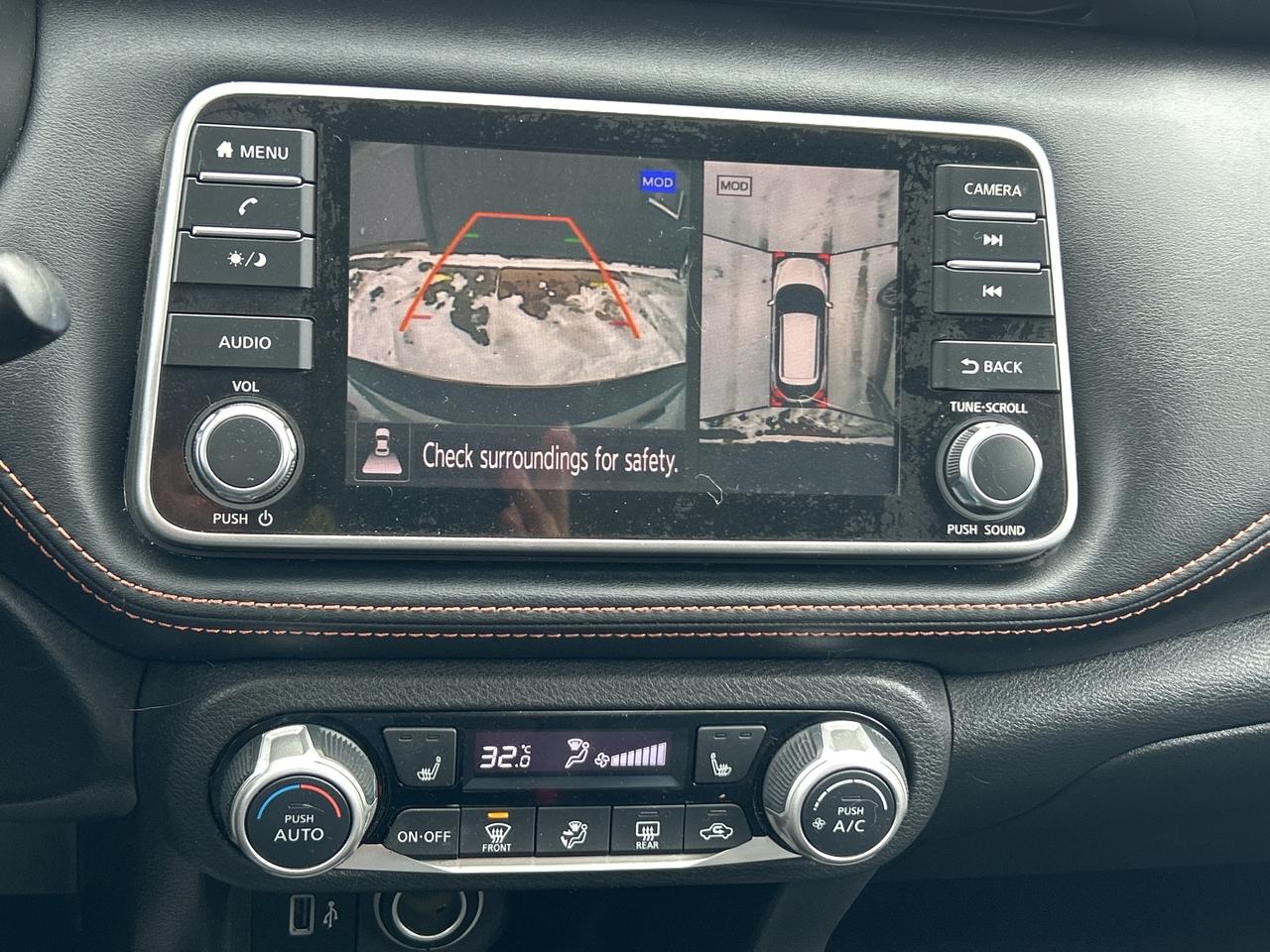 2019 Nissan Kicks SR, Bluetooth, Back Up Cam, Newly Reman CVT Photo