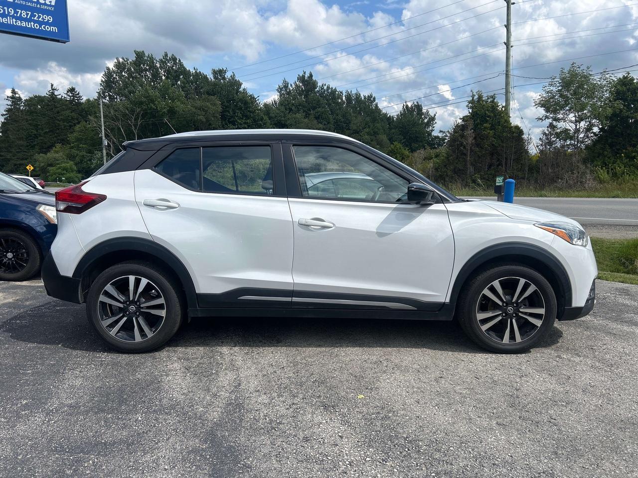 2019 Nissan Kicks SR, Bluetooth, Back Up Cam, Newly Reman CVT Photo