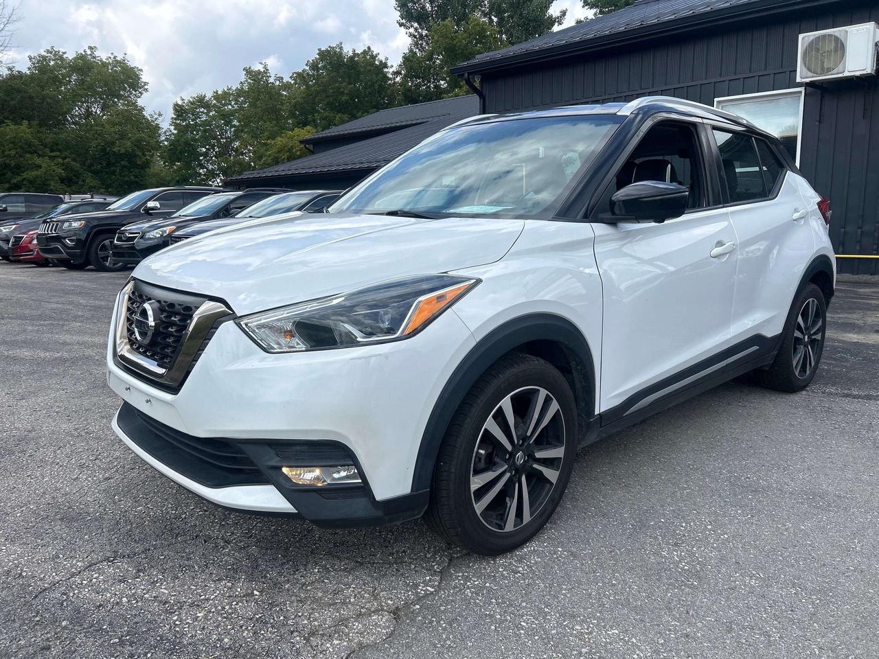 2019 Nissan Kicks SR, Bluetooth, Back Up Cam, Newly Reman CVT Photo
