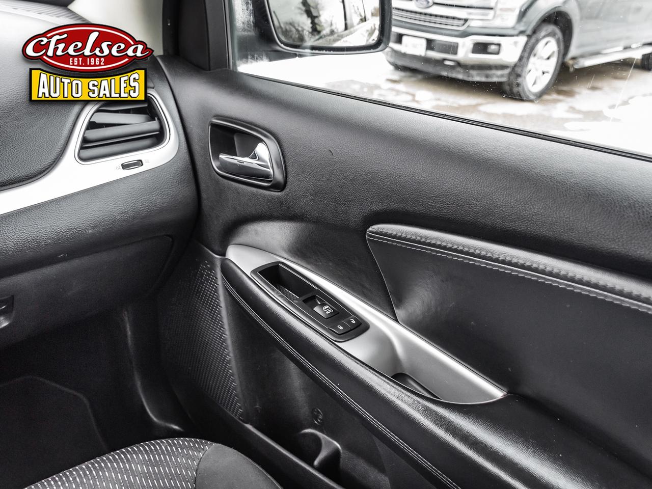 2016 Dodge Journey SXT Photo