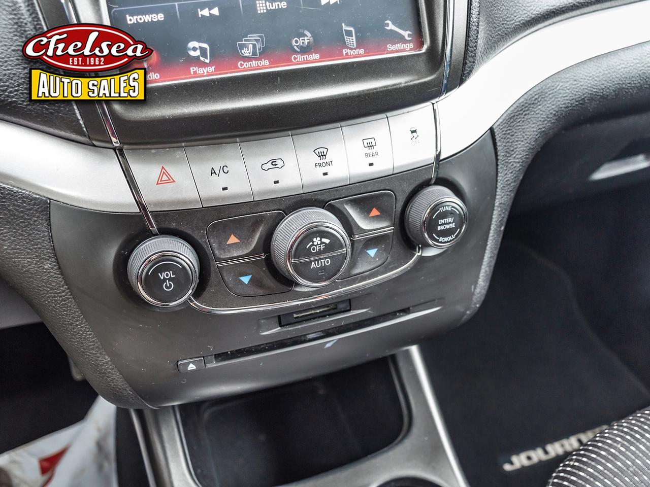 2016 Dodge Journey SXT Photo