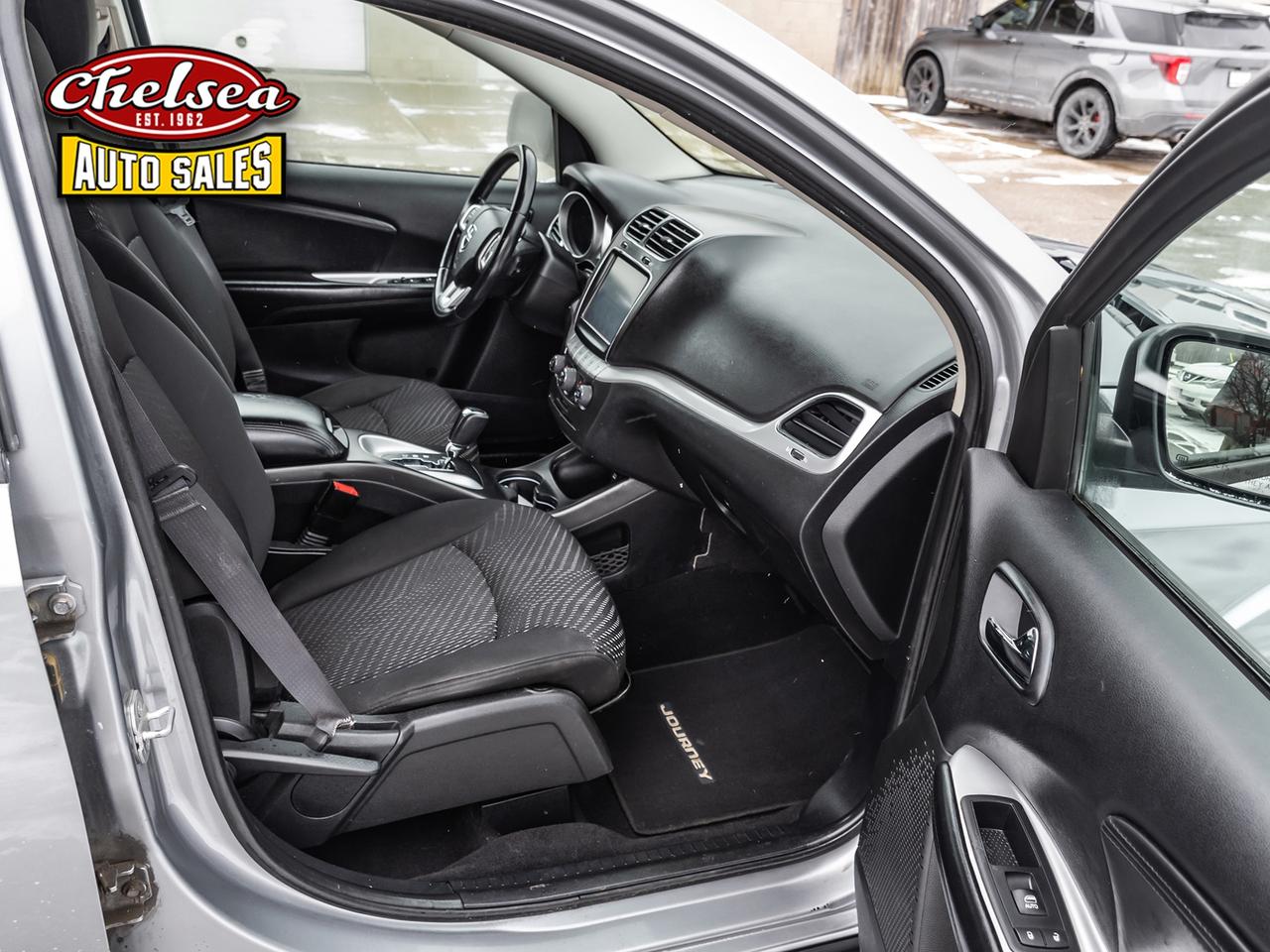 2016 Dodge Journey SXT Photo