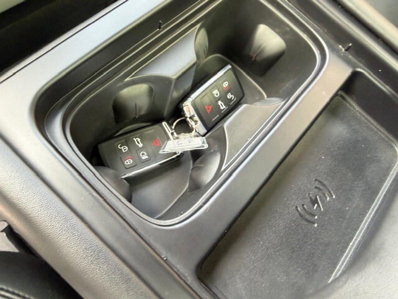 2022 Land Rover Defender 110 XS Edition Digital Mirror Cooled Seat 7 Pass Photo