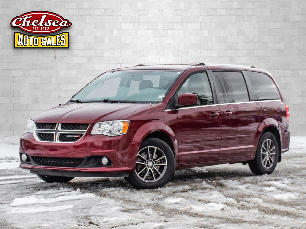 2016 Dodge Grand Caravan SXT Premium Plus Photo0