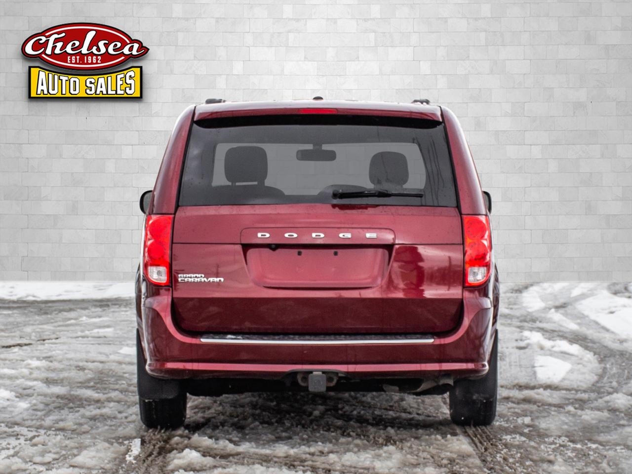 2016 Dodge Grand Caravan SXT Premium Plus Photo