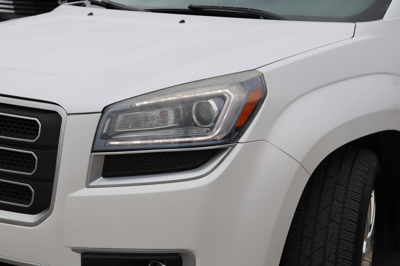 2016 GMC Acadia SLT AWD LEATHER SUNROOF AUTO TRUNK REMOTE STARTER Photo