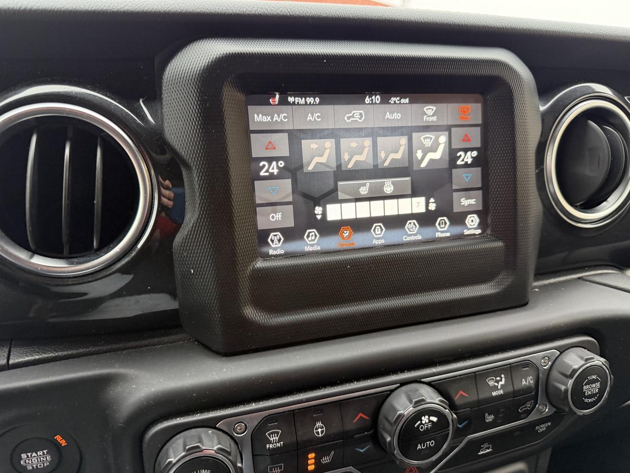 2021 Jeep Wrangler Unlimited Altitude 2.0L Leather Navigation LED Photo