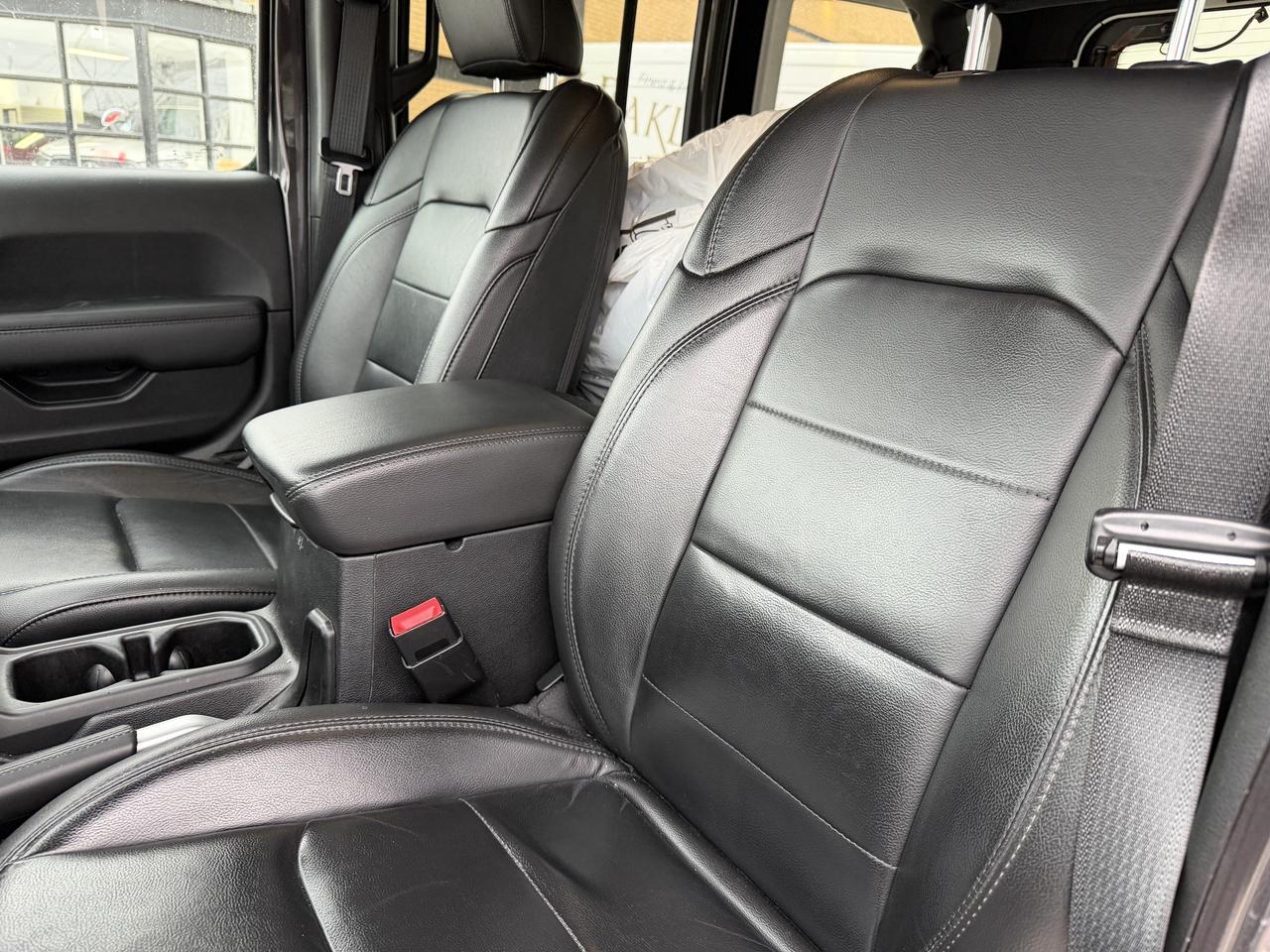 2021 Jeep Wrangler Unlimited Altitude 2.0L Leather Navigation LED Photo