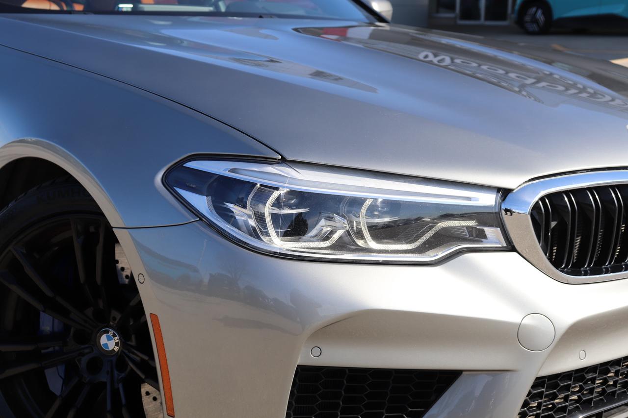 2019 BMW M5 NO ACCIDENTS SUPER LOW KM BROWN INTERIOR NEW TIRES Photo2