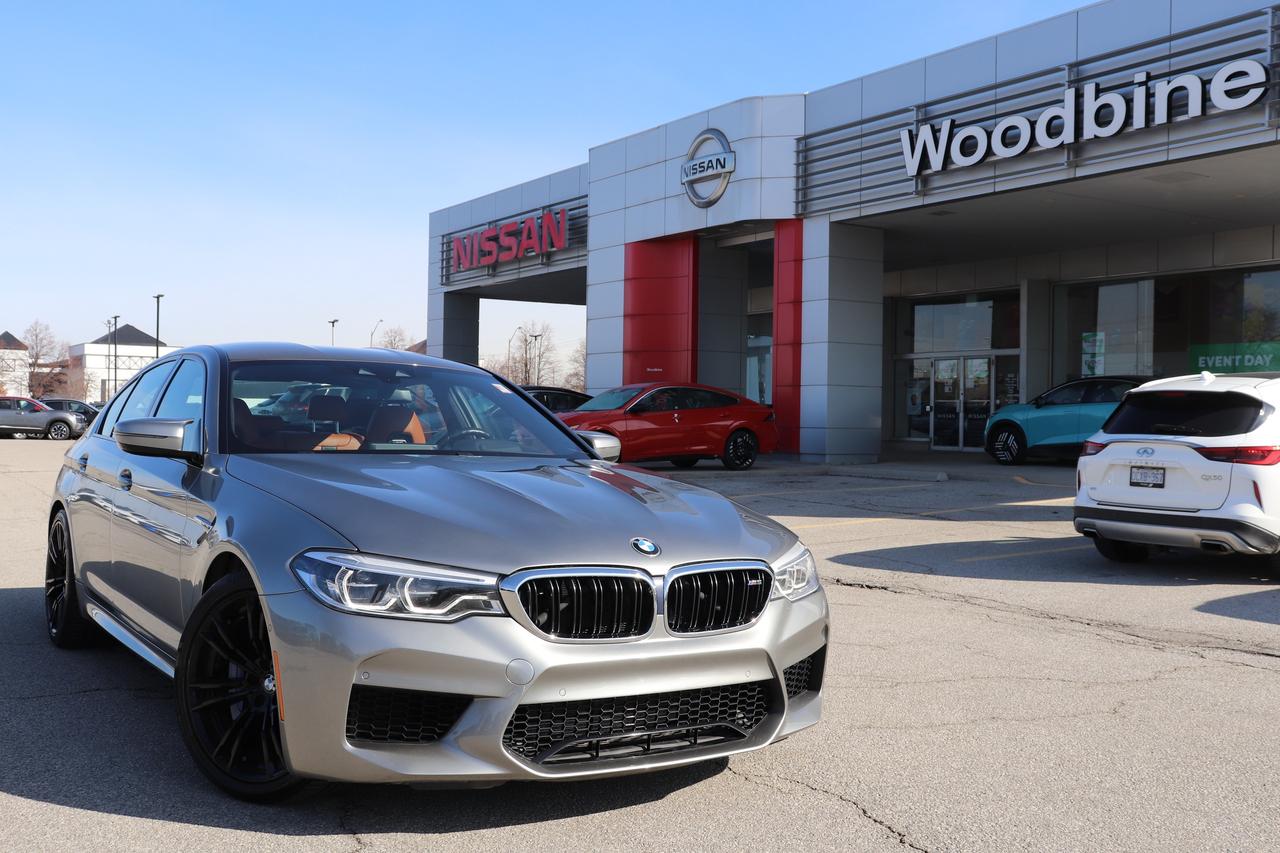 2019 BMW M5 NO ACCIDENTS SUPER LOW KM BROWN INTERIOR NEW TIRES Photo