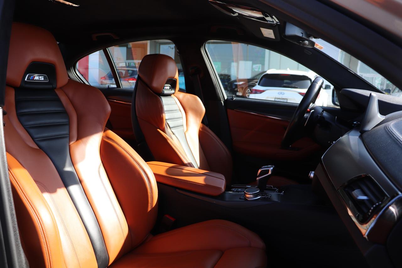 2019 BMW M5 NO ACCIDENTS SUPER LOW KM BROWN INTERIOR NEW TIRES Photo