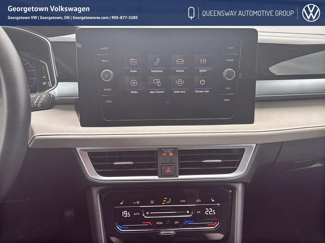2025 Volkswagen Taos Comfortline Carplay   Remote Start   Heated Seats Photo