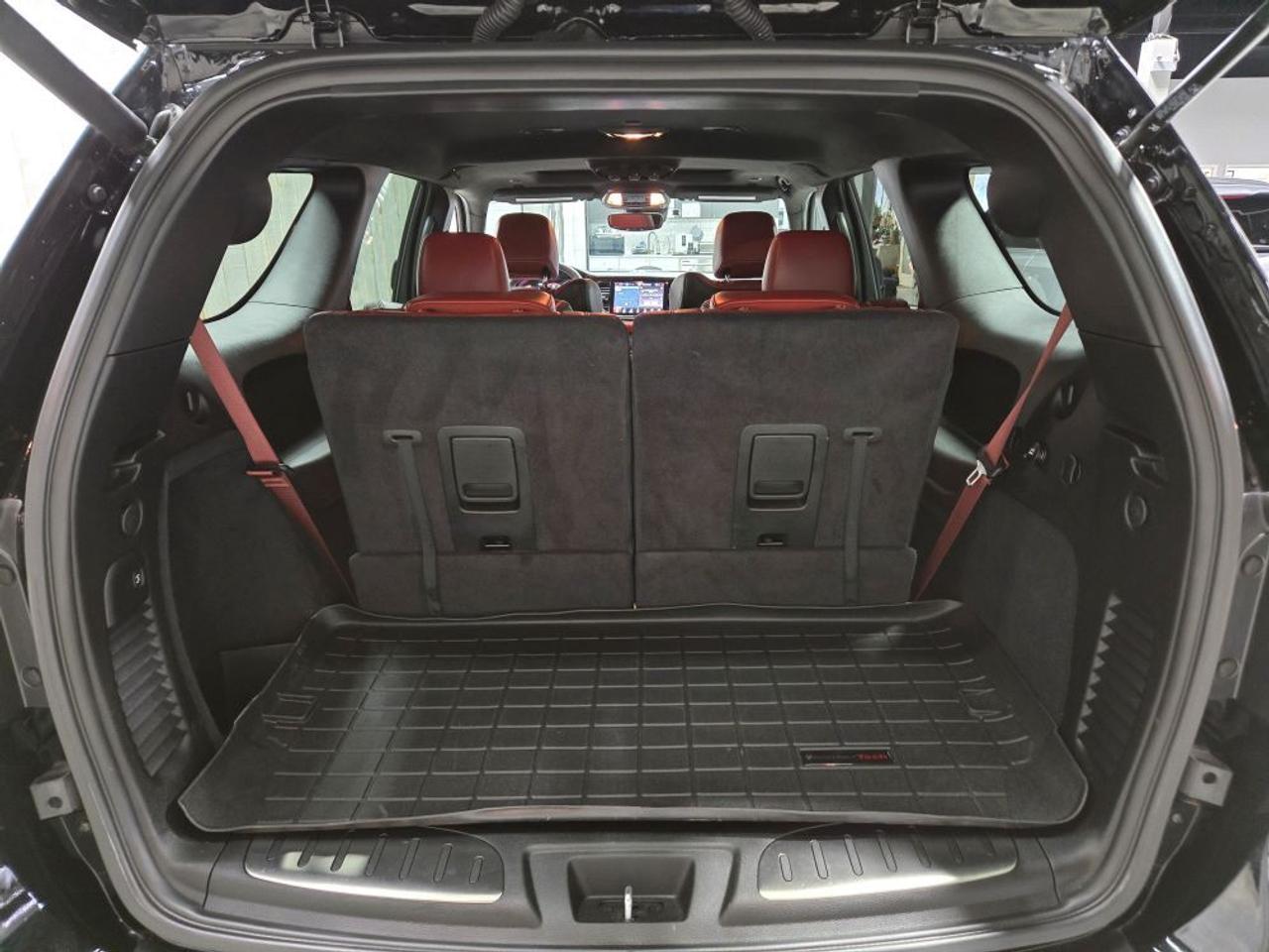 2024 Dodge Durango SRT HELLCAT PREMIUM BORLA EXHAUST CARBON FIBER INT Photo