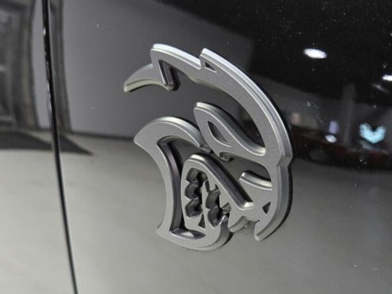 2024 Dodge Durango SRT HELLCAT PREMIUM BORLA EXHAUST CARBON FIBER INT Photo