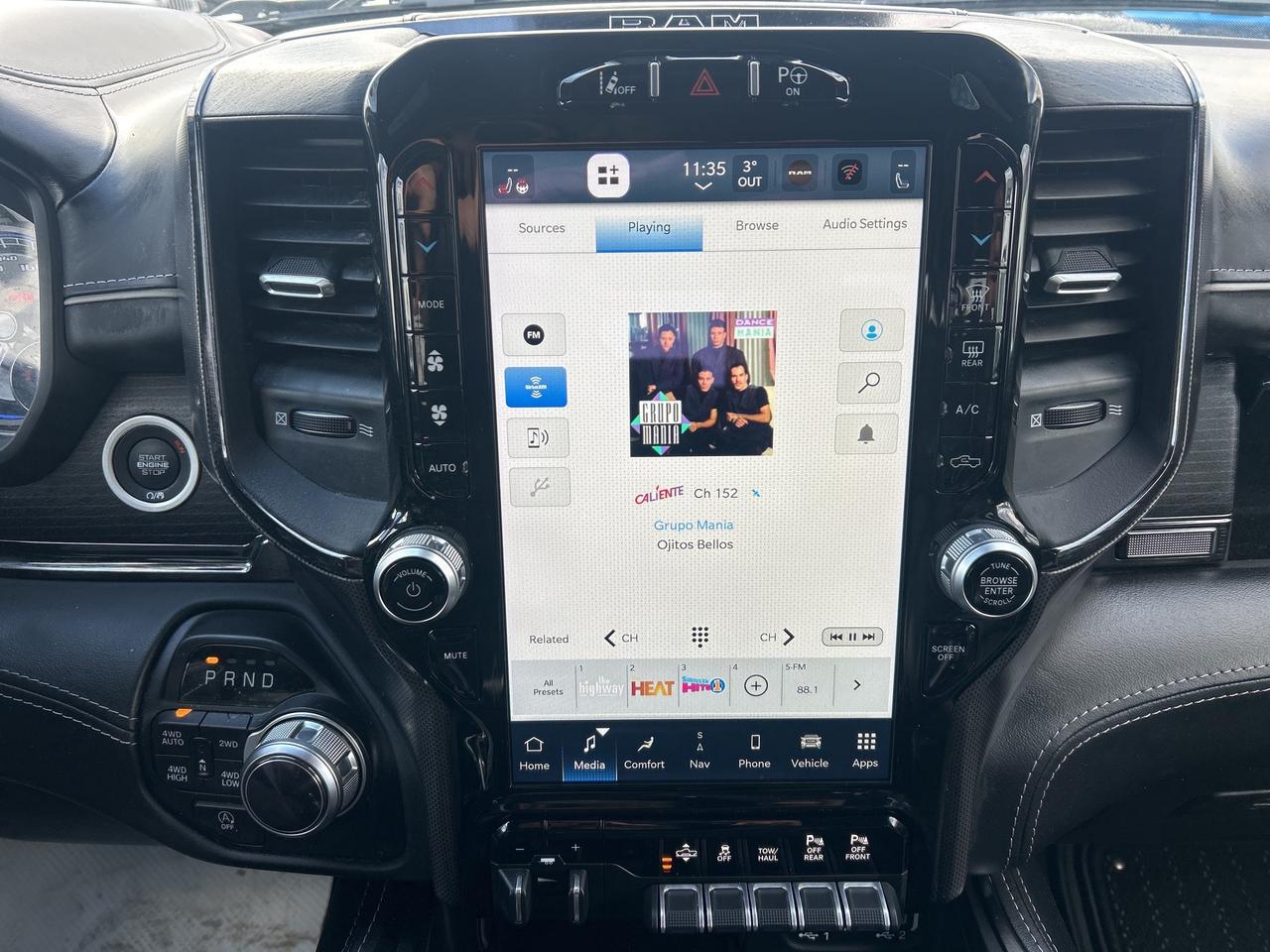 2022 RAM 1500 Night Edition, RamBox Cargo MGMT, Tri-Fold Photo