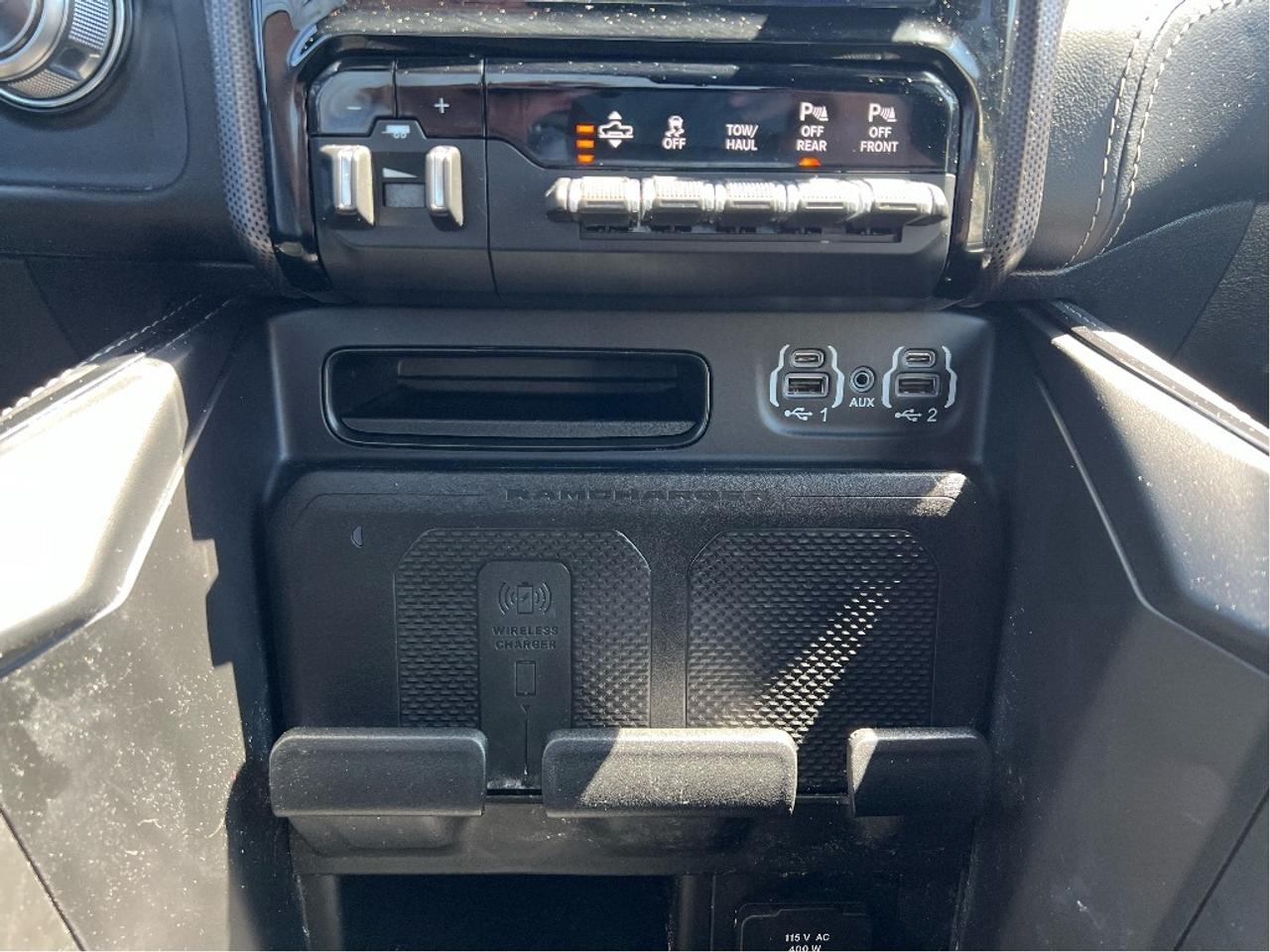 2022 RAM 1500 Night Edition, RamBox Cargo MGMT, Tri-Fold Photo