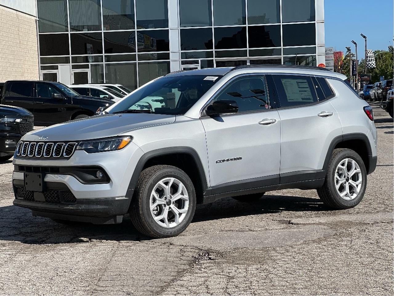 2025 Jeep Compass North 4x4 w/Convenience Group Photo