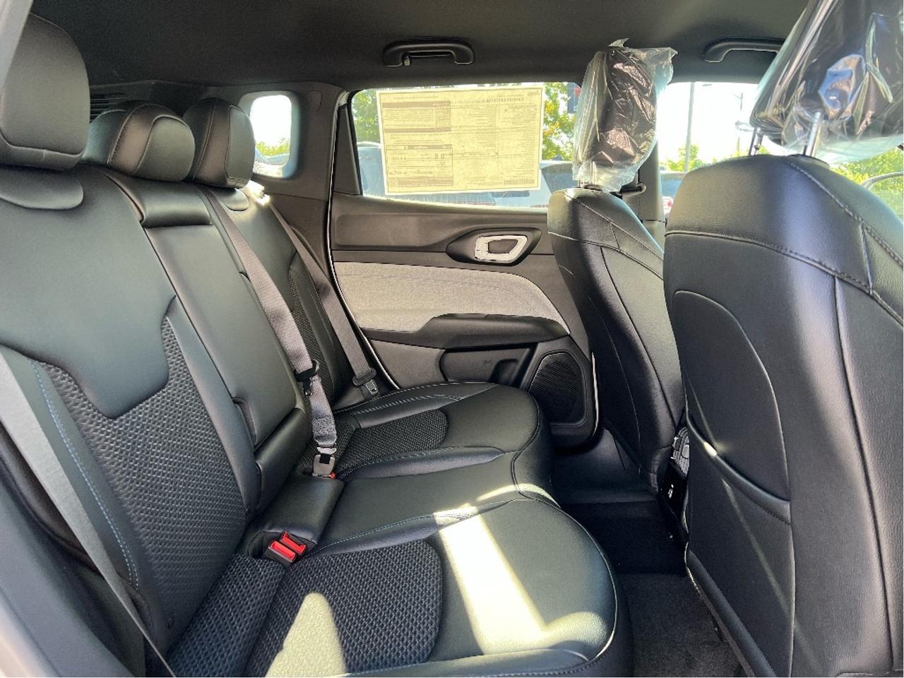 2025 Jeep Compass North 4x4 w/Convenience Group Photo