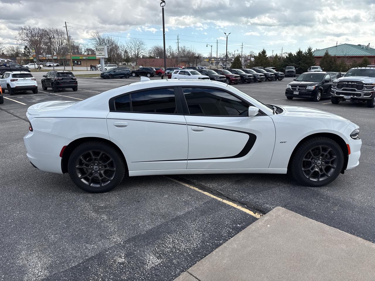 2018 Dodge Charger GT Photo