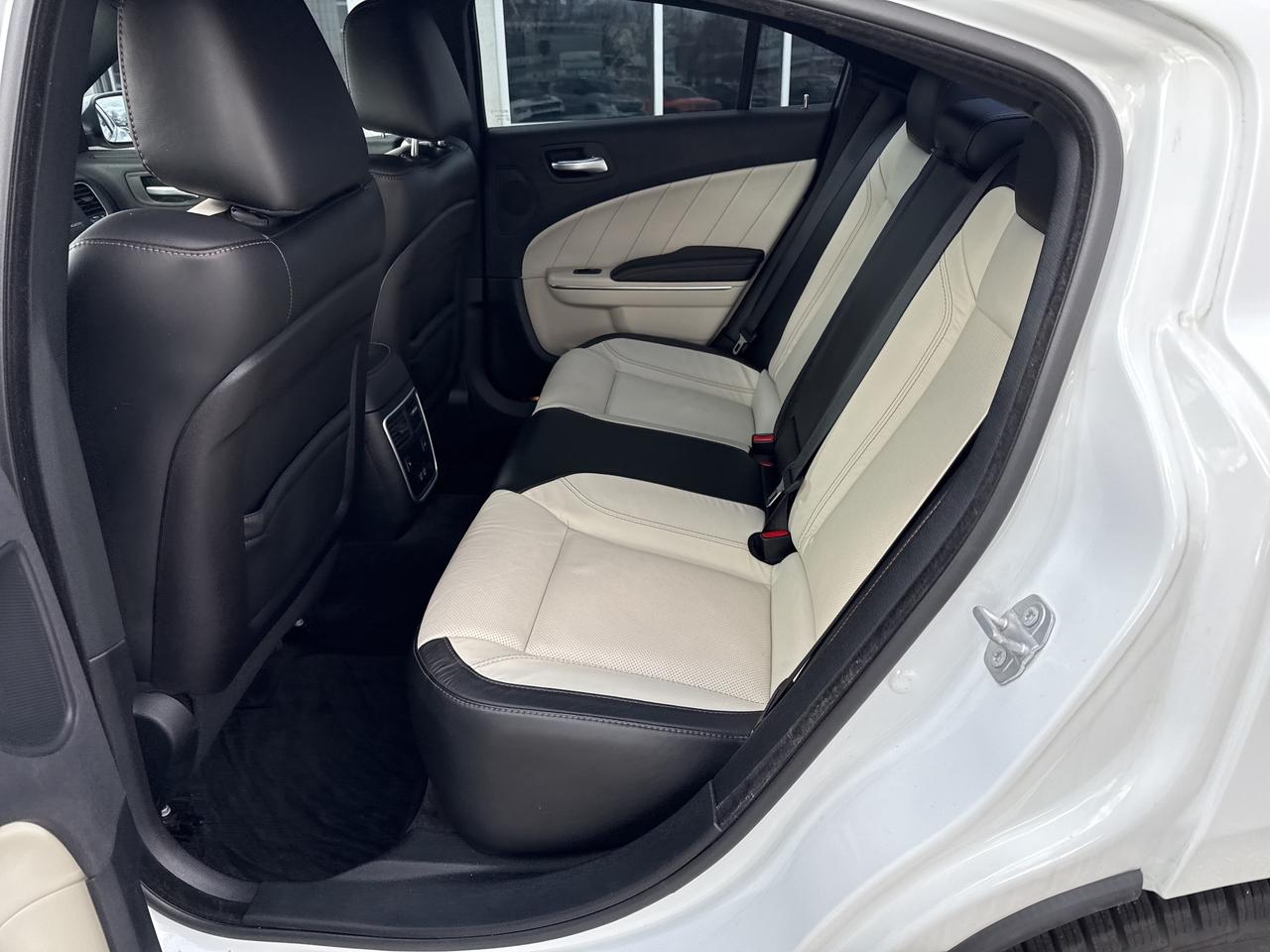 2018 Dodge Charger GT Photo